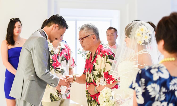 ドリーム挙式 カップルブライダルエステ付き ビーチフォトプラン ハワイで結婚式 ウェディングするならロイヤルカイラ