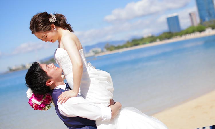 ドリーム挙式 カップルブライダルエステ付き ビーチフォトプラン ハワイで結婚式 ウェディングするならロイヤルカイラ