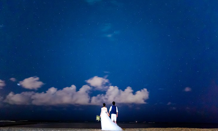 サンセットフォト 星空プラン 2ロケーション ハワイで結婚式 ウェディングするならロイヤルカイラ
